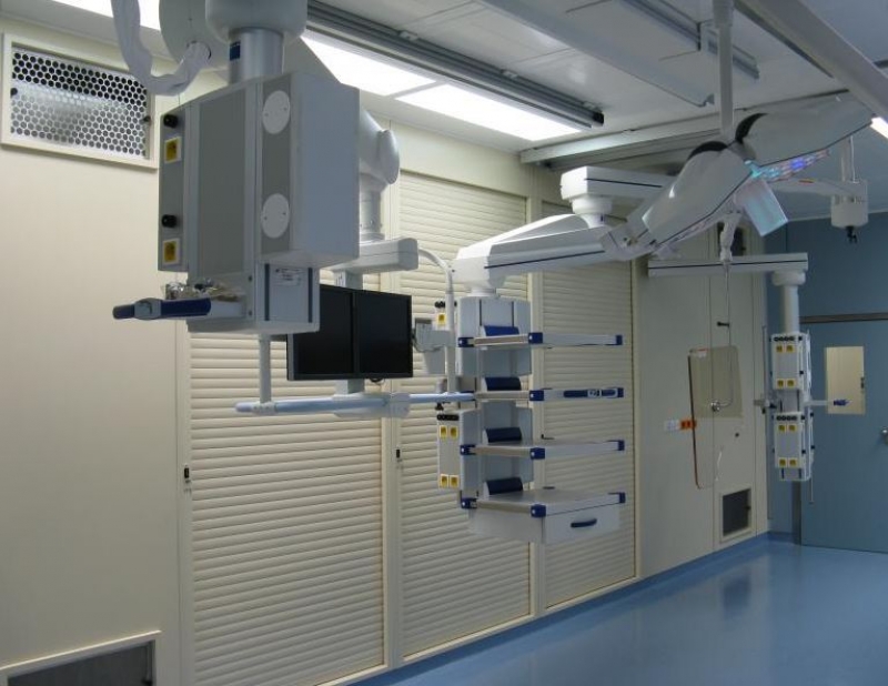 Hybridní operační sál