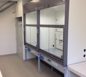 Rekonstrukce laboratoří, kanceláří a skladů