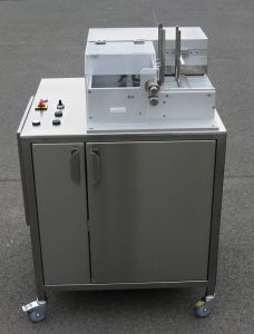 Deblistrovací stroj