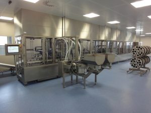 Skladová a výrobní hala, areál IMUNA PHARM, a.s.