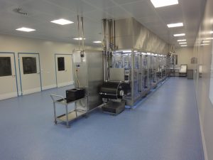 Skladová a výrobní hala, areál IMUNA PHARM, a.s.