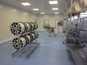 Skladová a výrobní hala, areál IMUNA PHARM, a.s.