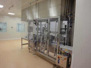 Skladová a výrobní hala, areál IMUNA PHARM, a.s.